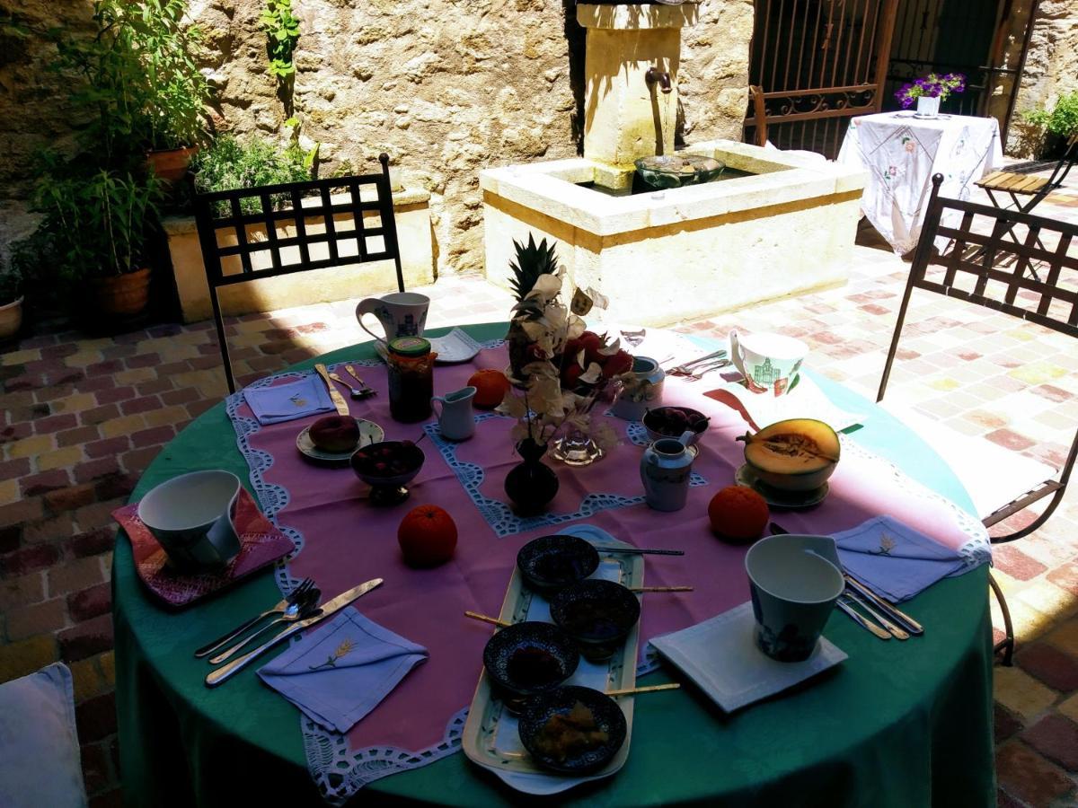 Le Térébinthe B&B Lauris Exterior foto